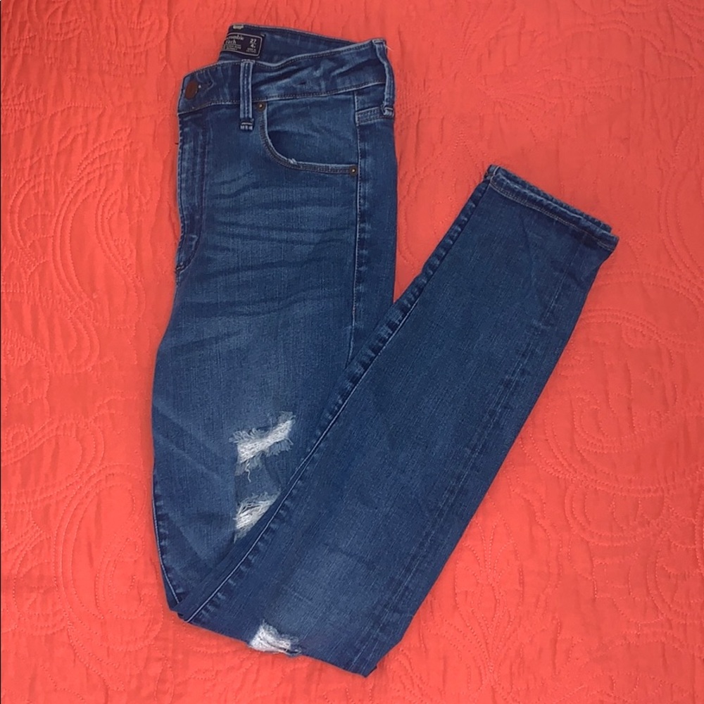 Abercrombie and Fitch skinny jean